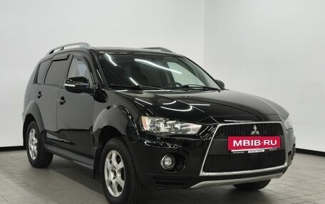 Mitsubishi Outlander III рестайлинг 3, 2010 год, 969 000 рублей, 9 фотография