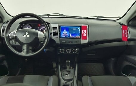 Mitsubishi Outlander III рестайлинг 3, 2010 год, 969 000 рублей, 15 фотография