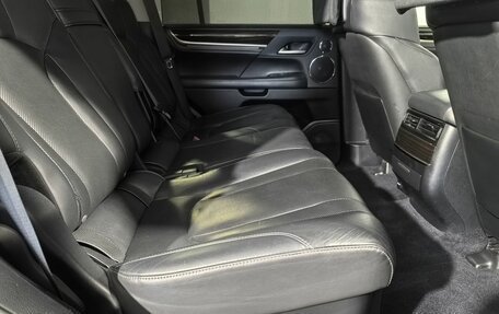 Lexus LX III, 2017 год, 6 499 000 рублей, 16 фотография