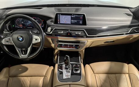 BMW 7 серия, 2019 год, 6 699 000 рублей, 11 фотография