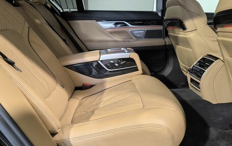 BMW 7 серия, 2019 год, 6 699 000 рублей, 16 фотография
