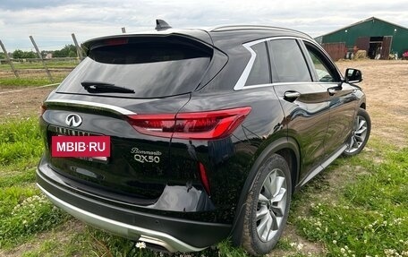 Infiniti QX50 II, 2020 год, 2 600 000 рублей, 3 фотография