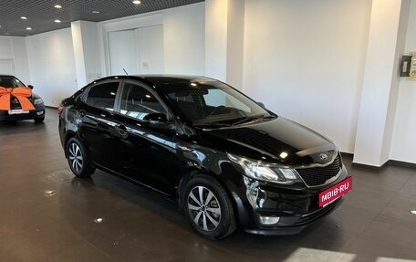 KIA Rio III рестайлинг, 2016 год, 990 000 рублей, 1 фотография
