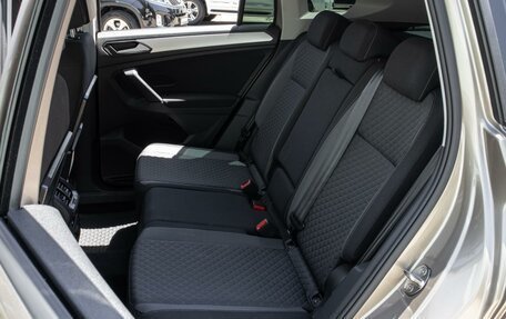 Volkswagen Tiguan II, 2020 год, 2 899 000 рублей, 11 фотография