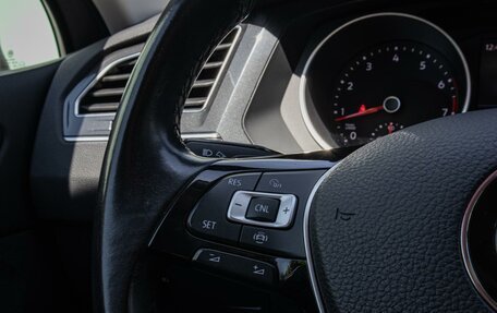 Volkswagen Tiguan II, 2020 год, 2 899 000 рублей, 21 фотография