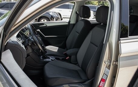 Volkswagen Tiguan II, 2020 год, 2 899 000 рублей, 12 фотография