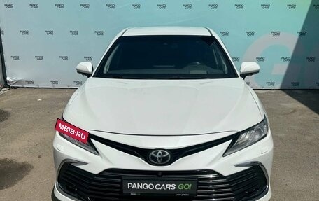 Toyota Camry, 2021 год, 2 945 000 рублей, 2 фотография