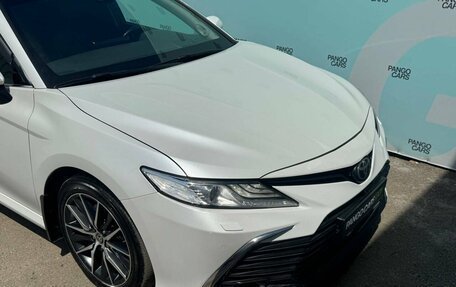 Toyota Camry, 2021 год, 2 945 000 рублей, 10 фотография