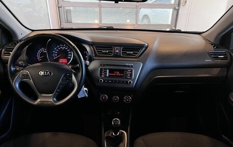 KIA Rio III рестайлинг, 2016 год, 990 000 рублей, 9 фотография