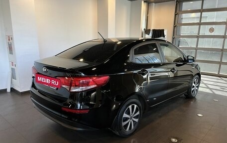KIA Rio III рестайлинг, 2016 год, 990 000 рублей, 3 фотография