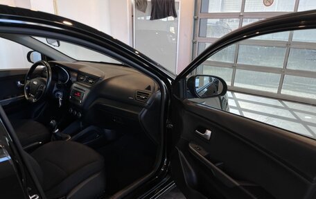 KIA Rio III рестайлинг, 2016 год, 990 000 рублей, 27 фотография