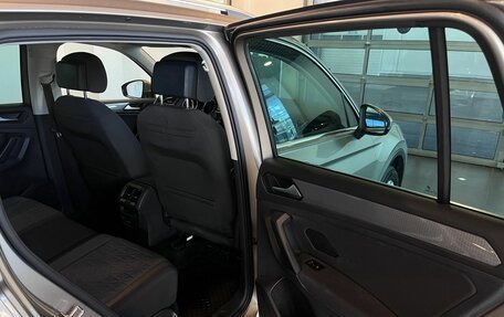Volkswagen Tiguan II, 2020 год, 3 780 000 рублей, 26 фотография