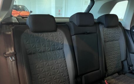 Volkswagen Tiguan II, 2020 год, 3 780 000 рублей, 37 фотография