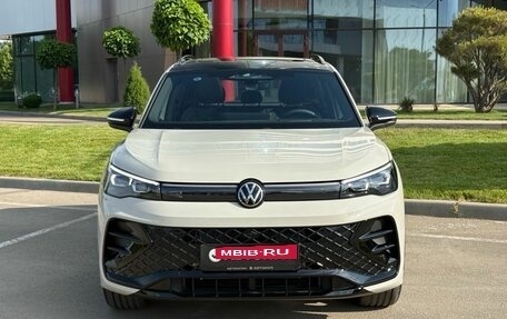 Volkswagen Tiguan, 2026 год, 4 745 000 рублей, 2 фотография