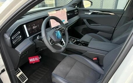Volkswagen Tiguan, 2026 год, 4 745 000 рублей, 24 фотография