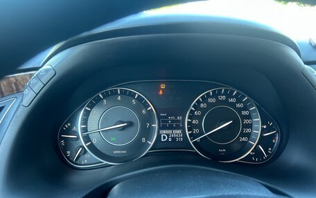 Nissan Patrol, 2011 год, 2 050 000 рублей, 8 фотография