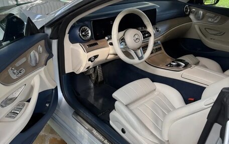 Mercedes-Benz E-Класс, 2018 год, 3 990 000 рублей, 3 фотография