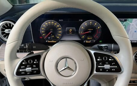 Mercedes-Benz E-Класс, 2018 год, 3 990 000 рублей, 5 фотография