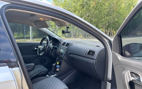 Volkswagen Polo VI (EU Market), 2018 год, 890 000 рублей, 6 фотография