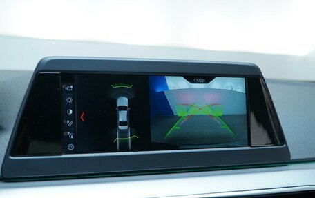 BMW 5 серия, 2017 год, 2 398 055 рублей, 15 фотография