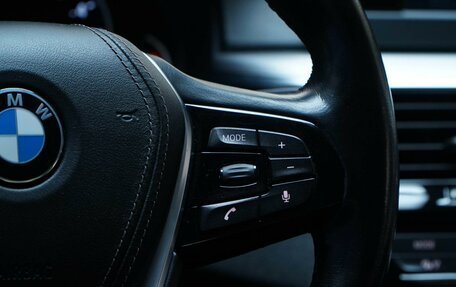 BMW 5 серия, 2017 год, 2 398 055 рублей, 14 фотография