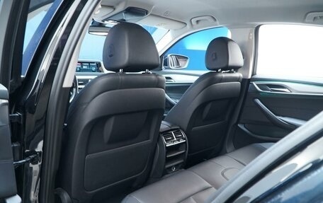 BMW 5 серия, 2017 год, 2 398 055 рублей, 11 фотография