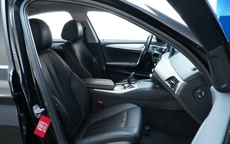 BMW 5 серия, 2017 год, 2 398 055 рублей, 8 фотография