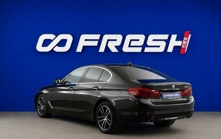 BMW 5 серия, 2017 год, 2 398 055 рублей, 2 фотография