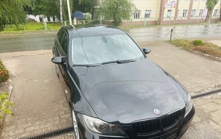 BMW 3 серия, 2007 год, 900 000 рублей, 10 фотография