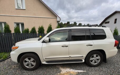 Toyota Land Cruiser 200, 2014 год, 4 250 000 рублей, 2 фотография
