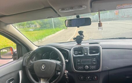Renault Logan II, 2015 год, 600 000 рублей, 6 фотография