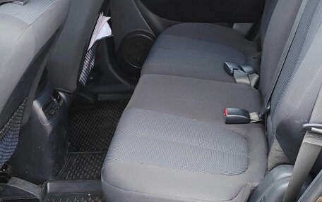 KIA Carens III (RP), 2010 год, 690 000 рублей, 4 фотография