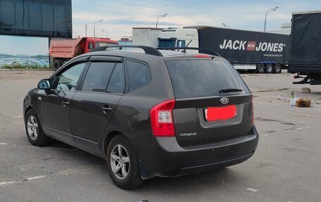 KIA Carens III (RP), 2010 год, 690 000 рублей, 8 фотография