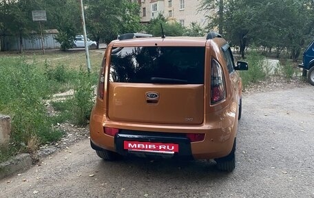 KIA Soul I рестайлинг, 2010 год, 650 000 рублей, 3 фотография