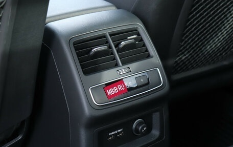 Audi A4, 2023 год, 3 600 000 рублей, 27 фотография
