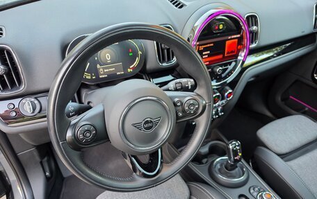 MINI Countryman II (F60), 2020 год, 2 750 000 рублей, 21 фотография