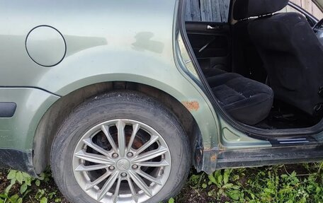 Volkswagen Passat B5+ рестайлинг, 2001 год, 240 000 рублей, 5 фотография