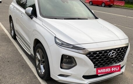Hyundai Santa Fe IV, 2019 год, 2 950 000 рублей, 2 фотография