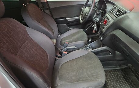 KIA Rio III рестайлинг, 2015 год, 1 099 000 рублей, 12 фотография
