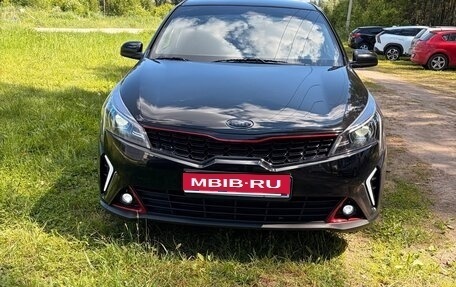 KIA Rio IV, 2020 год, 1 825 000 рублей, 1 фотография