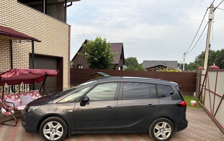 Opel Zafira C рестайлинг, 2013 год, 1 070 000 рублей, 2 фотография