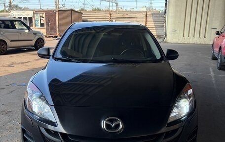 Mazda 3, 2011 год, 910 000 рублей, 2 фотография