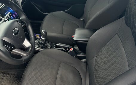 KIA Rio III рестайлинг, 2013 год, 870 000 рублей, 19 фотография