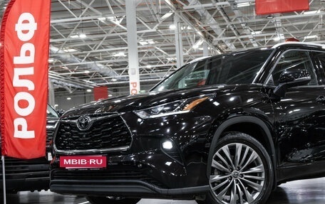 Toyota Highlander, 2021 год, 4 999 777 рублей, 2 фотография
