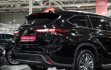 Toyota Highlander, 2021 год, 4 999 777 рублей, 9 фотография