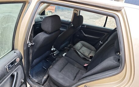 Volkswagen Golf IV, 2003 год, 125 000 рублей, 9 фотография