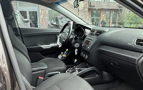 KIA Rio III рестайлинг, 2015 год, 930 000 рублей, 7 фотография