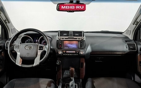 Toyota Land Cruiser Prado 150 рестайлинг 2, 2014 год, 4 090 000 рублей, 14 фотография