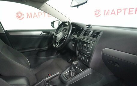 Volkswagen Jetta VI, 2016 год, 1 000 000 рублей, 10 фотография