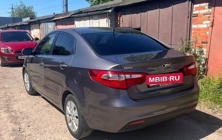 KIA Rio III рестайлинг, 2014 год, 975 000 рублей, 4 фотография